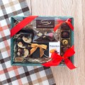 Zestaw prezentowy - czekoladki z bakaliami, pralinki, pomarańcza w czekoladzie – zdjęcie 2