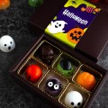 Prezent na Halloween - bombonierka z czekoladkami - 6 pralin – kolorowe, zdjęcie 3