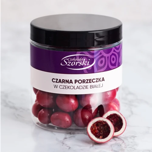 Czarna porzeczka w czekoladzie białej
