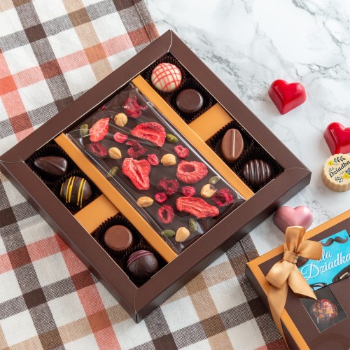 Bombonierka Dla Dziadka z tabliczką czekolady i 8 pralinami klasycznymi