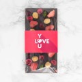 Czekolada z okazji Walentynek z napisem I love You – deserowa